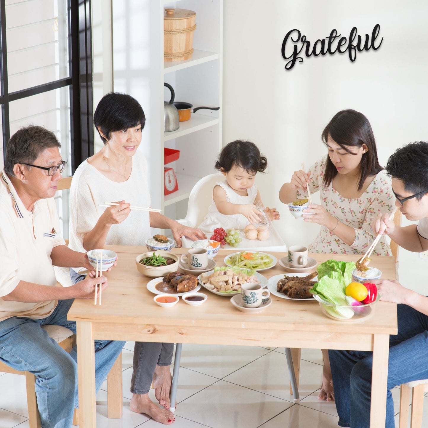 "Grateful" Metal Word Art Wall Decor