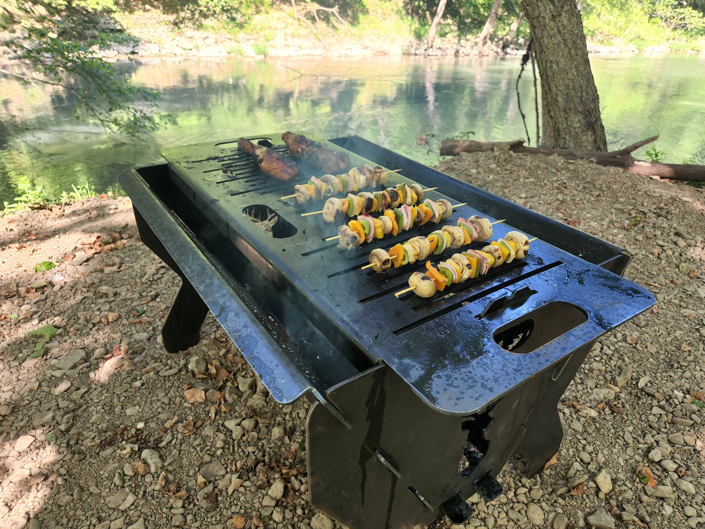 "Mountain View" XL Collapsible Fire Pit Grill